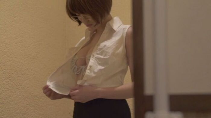 The image of Natsuki Sena has erotic style in small face with big breasts... 38th image