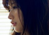 Ogura Yuka Photo Album "Staggering, first time in Honolulu. The girl who suits the most in Japan now! Photo Gallery