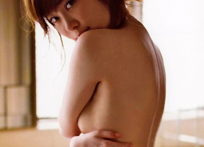 【指原莉乃（Bカップ73㎝乳房）ノーブラおっぱい下着セクシーボディ】画像31枚 13th image