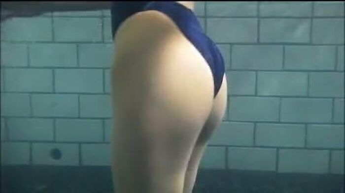 [Erotic image Underwater] Hiroko Kamata-chan wedgie in the water swimsuit swimsuit ● Ko and show roughness industry wwwwwwww 15th image