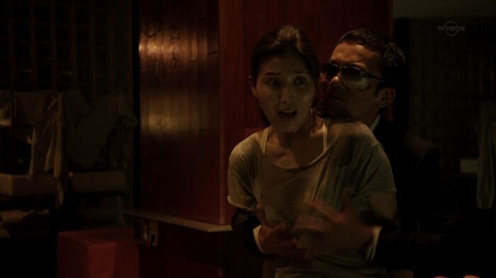 Manami Hashimoto, jerks with big breasts [gif] 11th image