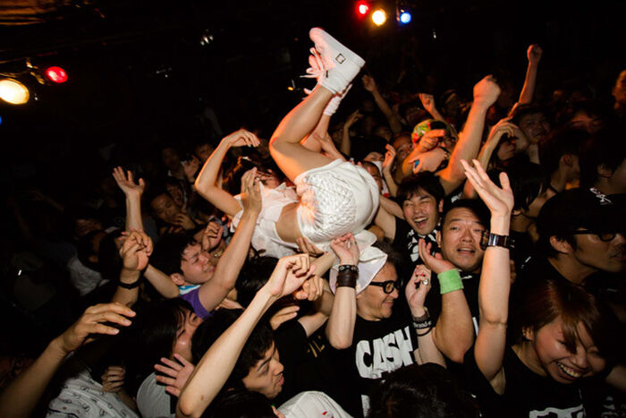 Impact An underground idol of the topic of Bish, over the imagination... 4th image