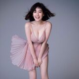 Kakehi Miwako lingerie gravure eyes Only go to the valley of the body busty Nikkan