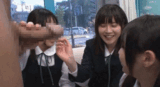 【迫真芸】チンコ見せつけた時のまんさんのリアクション、もはや顔芸で草wwwwwww(GIF25枚)