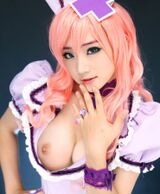 [cosplay erotic images] Naughty cosplayers who would expose the crotch and breasts