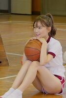 重盛さと美(30)のブルマ姿が具が見えそうでくっそエロいww【エロ画像】