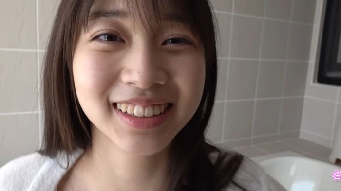 牧野真莉愛(17)のJKおっぱいが拝める水着グラビア画像135枚 10th image