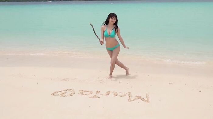 牧野真莉愛(17)のJKおっぱいが拝める水着グラビア画像135枚 22th image