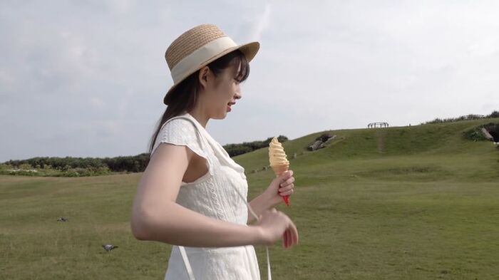 牧野真莉愛(17)のJKおっぱいが拝める水着グラビア画像135枚 23th image
