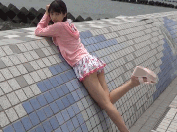 牧野真莉愛(17)のJKおっぱいが拝める水着グラビア画像135枚 92th image