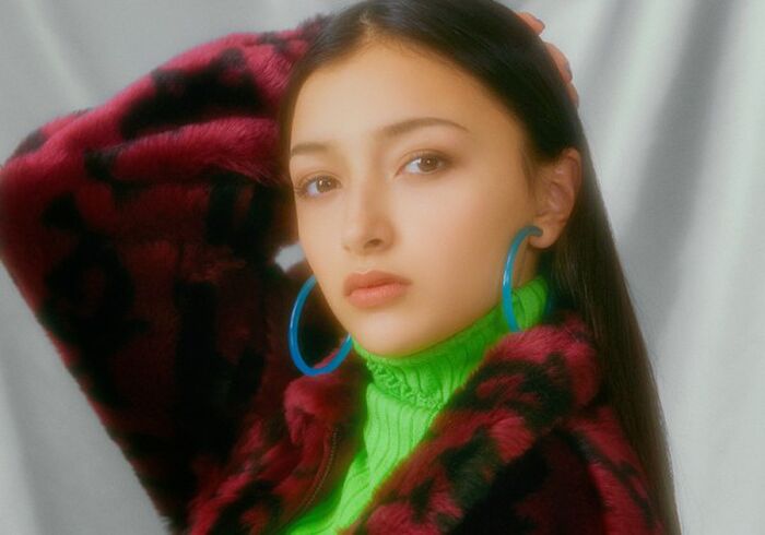 The active busty JK Sister Erika Marina of attention in TikTok, to Jack the whole with young animal W cover WW 10th image