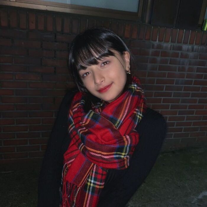 The active busty JK Sister Erika Marina of attention in TikTok, to Jack the whole with young animal W cover WW 6th image