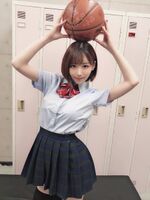 This uniform girl is the owner of the fellatio technology to lick while smiling, wwwww