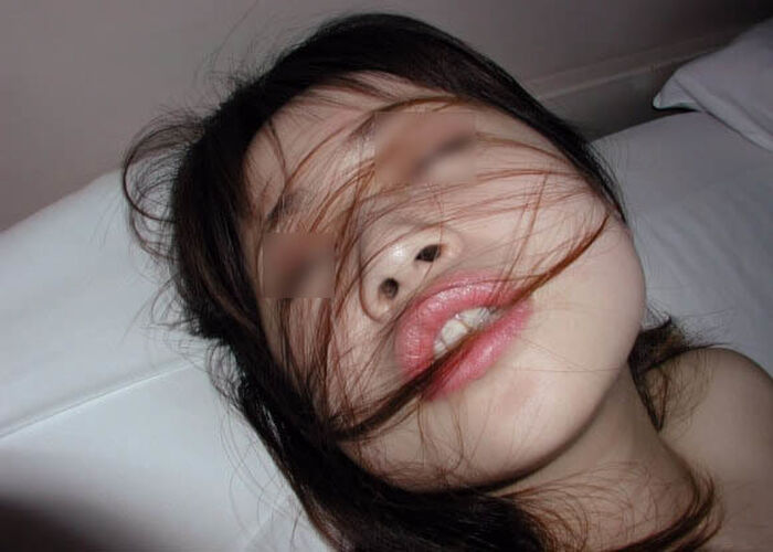 Why is the face of a girl who is absorbed in sex so disgusting? Www 2th image