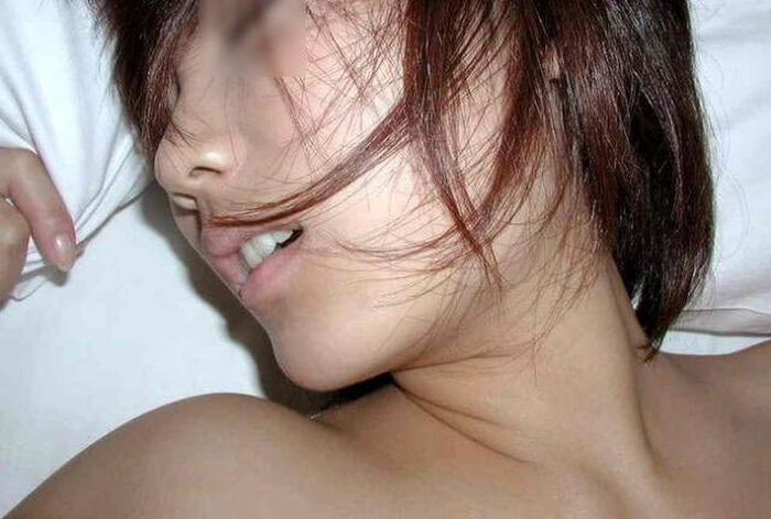 Why is the face of a girl who is absorbed in sex so disgusting? Www 26th image