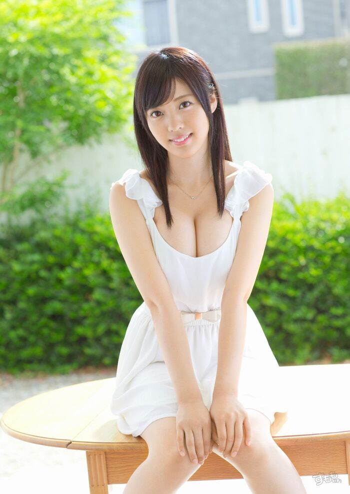 Valley erotic image of deep valley of breast 120 sheets 28th image